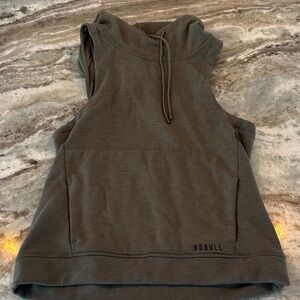 NOBULL Women's Sleeveless Hoodie - Dark Gray